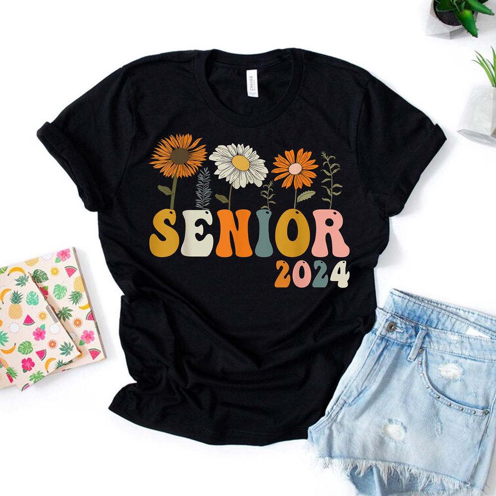 Senior 2024 Class Of 2024 Back School Graduation Flower Shirt Unisex Standard T-Shirt black s